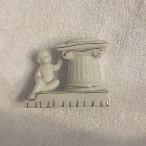VTG Candle Holder